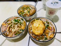 -忆螺巷螺蛳粉(步行街小巷店)