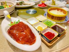 枣木烤鸭-香厨中餐厅(松北香格里拉店)