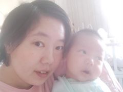-爱的果实月嫂育婴师(世纪东方店)