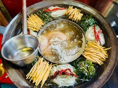 -正宗刘记不翻汤(和园店)
