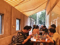 -沪西老弄堂面馆(定西路店)