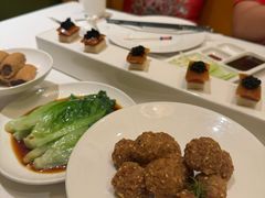 -贝勒爷·酥不腻烤鸭
