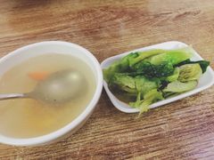 -煲煲香快餐(南京路店)