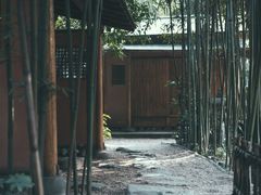 -Ting无边际江景酒店(重庆解放碑云端之眼店)