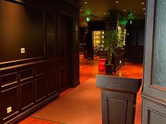 -Wolfgang’s Steakhouse 沃夫冈牛排馆(上海白玉兰广场店)