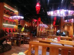 大堂-老滇山寨•云南特色菜•地方菜•民族风情歌舞表演(金碧店)