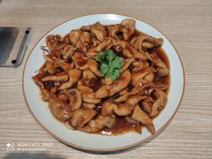 -小船渔村•大连菜•大连焖鱼(黄河路店)