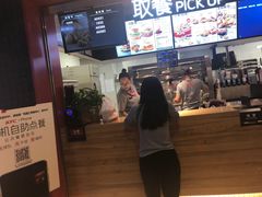 -肯德基(三元桥东店)