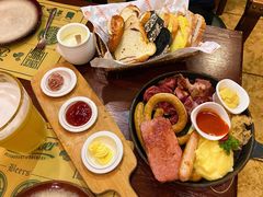 -马迭尔德式西餐精酿啤酒屋(中央大街店)