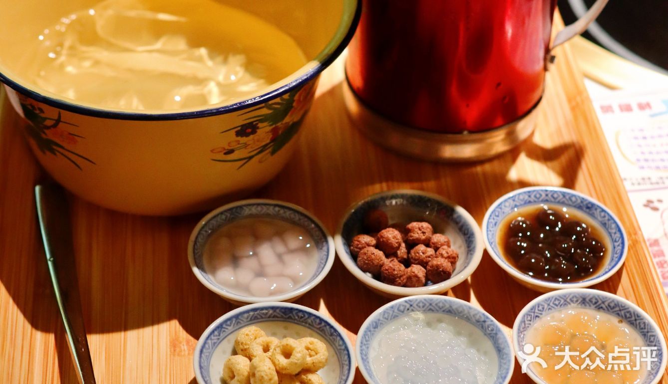 2021第一盆龙虾！和朋友来哥老官恰火锅啦