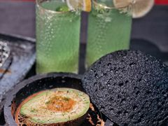 -铭牛烧肉·和牛海鲜自助(高新月牙湖店)