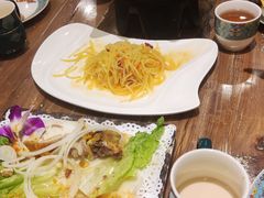 酸辣土豆丝-清真·玛丽亚新疆菜主题餐厅(浙江中路店)