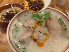 -老方桌烂蹄花川菜馆(九龙坡店)