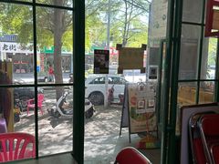 -伙记茶档(龙海风情小镇店)