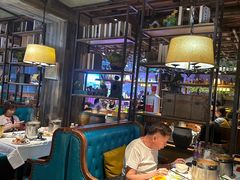 -领鲜活海鲜榴莲自助火锅(东门店)