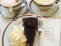 -Cafe Sacher(WIEN)