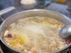 -一席地·本地鸡窝·杭帮鸡火锅(萧山银隆百货店)