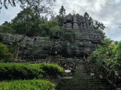 -梭布垭石林景区