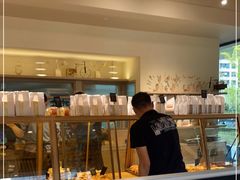 -Dough&Joe团憩(瑞虹天地月亮湾店)