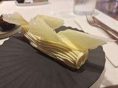 -潮一不贰·法式甜品·生日蛋糕·西式简餐(外滩店)