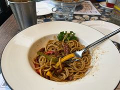 -静香HOUSE·全时段融合餐厅(七星欢乐颂店)