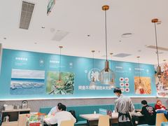 大堂-半天妖烤鱼(物美沁山水店)