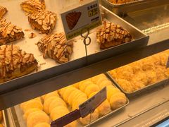 -鲍师傅糕点(江苏路店)