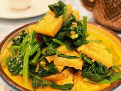 菠菜拌面筋-巴扎美食·新疆菜·西域歌舞表演餐厅(新疆大厦店)