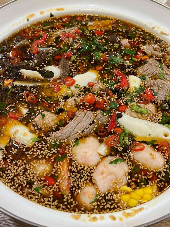 栗记思蜀冒菜(宁夏路店)-"经常打卡的一家店,不吃会想念,经常都是打.