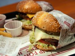 -The Habit Burger Grill 哈比特汉堡(复兴soho店)