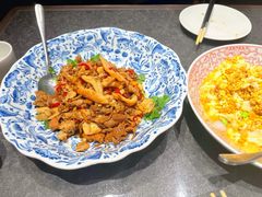 海鲜小炒肉-品味居·首店·大连鲜活海鲜大连菜(东港店)