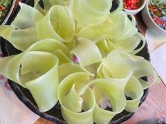 鲜笋片-盡膳口福跷脚牛肉火锅(晶耀前滩店)