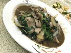 -六合夜市