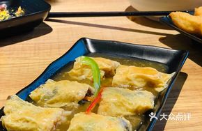 Chicken Roll with Tofu Skin