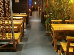 -万记麻辣烫国展总店