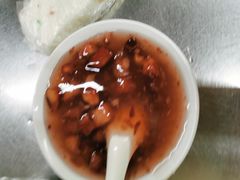 -芳婆糕团店(王府大街店)