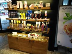 零售区-星巴克(上海浦东禹悦汇店)