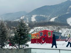 -鳌山滑雪度假区