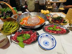 -王奋斗贵州酸汤牛肉火锅