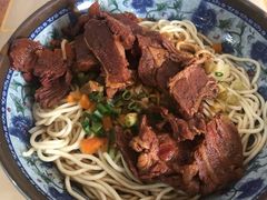 -牛师傅牛肉面(尚隆路店)