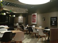 大堂-肯德基(建德服务区北店)