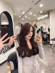 -SWANK SALON