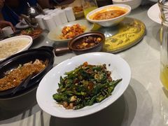 -外婆私房菜(新亚百货店)