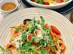 -théATRE茶聚场·餐厅(环球金融中心店)