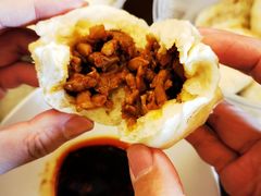 奥尔良鸡腿包-老陶包子铺(南大西南村店)