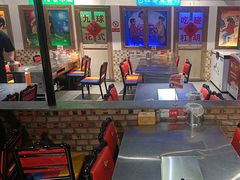 -马路牙子烧烤音乐酒馆(望京店)