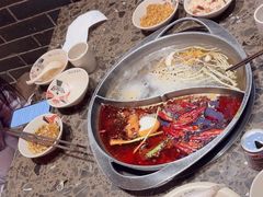 -椒香城门口老火锅(长寿路店)