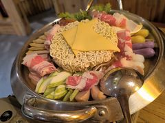 -恩你小木屋·韩式料理(假日广场店)