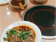 -诗爷牛尾汤(大坪英利店)
