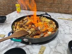 -泡椒王自助铁板烧(天生丽街店)